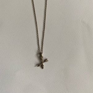 Arrow necklace